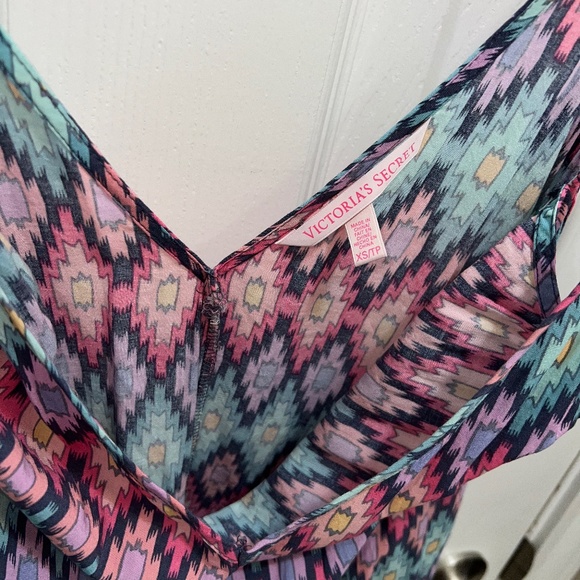 VICTORIA'S SECRET Multi-Colored Bikini Romper Cover-up - Picture 5 of 5